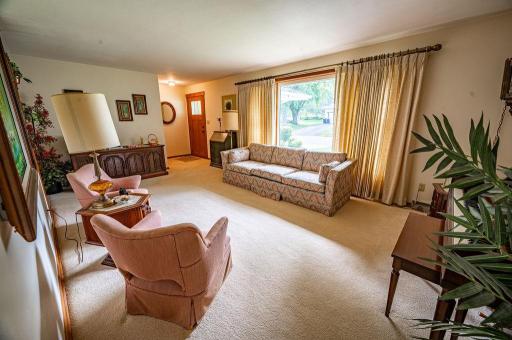 610 W Crest Lane, Ellsworth, WI 54011