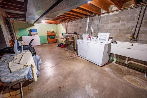 610 W Crest Lane, Ellsworth, WI 54011