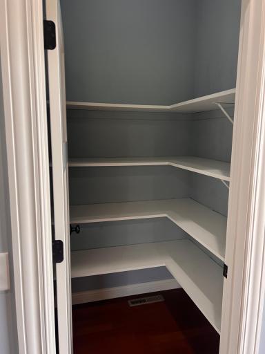Walk-in pantry