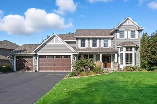 Beautiful home on a quiet culdesac in great Lakeville neighborhood