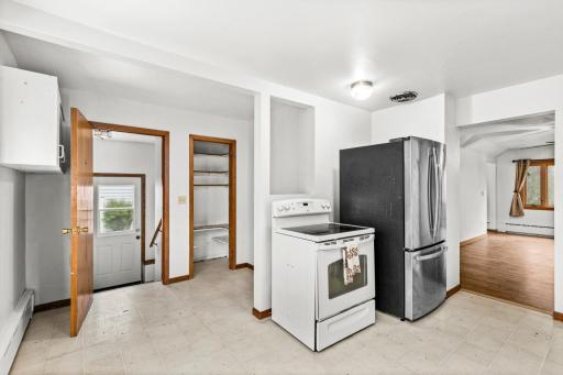 1731 W Arrowhead Road, Duluth, MN 55811