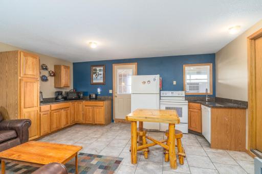 SWP-7307170.jpg