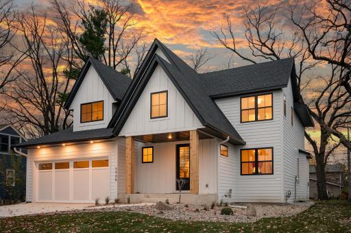 Every detail has been thoughtfully curate to blend enduring craftsmanship with the comforts and sophistication of modern design.