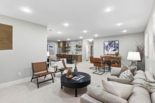The lower level is a true entertainerâs haven. With 9-foot ceilings and generous proportions.