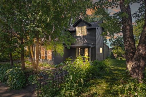 2416 23rd Avenue S, Minneapolis, MN 55404
