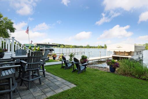 2819 Mckenzie Point Road, Wayzata, MN 55391