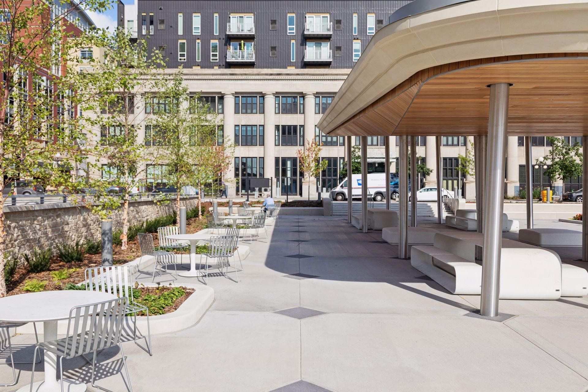 500 Robert Street North - Spacecrafting - 0070.jpg