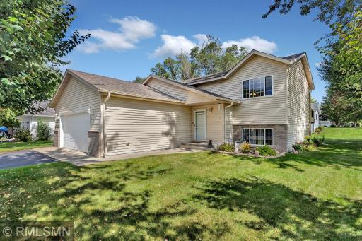 900 4th Avenue E, Sartell, MN 56377