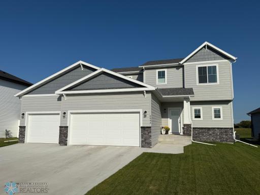 6844 14th Street S, Fargo, ND 58104
