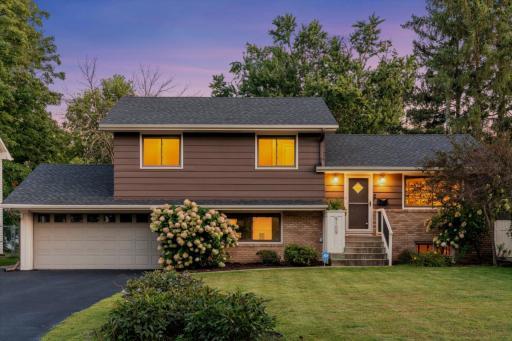 9109 W 23rd Street, Minneapolis, MN 55426