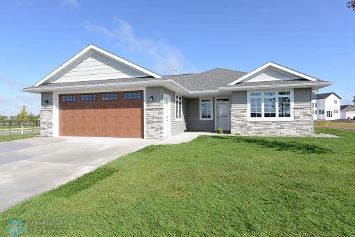 201 EMMA Court, Mapleton, ND 58059