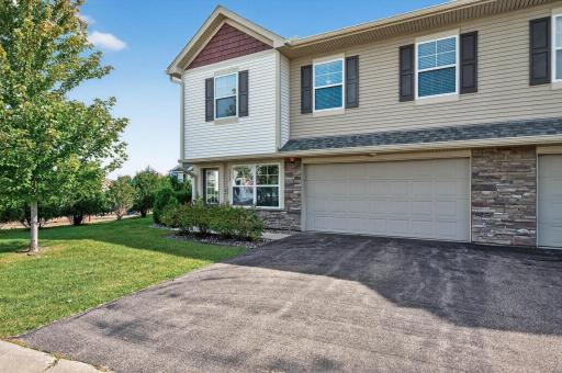 9903 5th Street Lane N, Lake Elmo, MN 55042