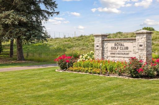 World class golf out your back door
