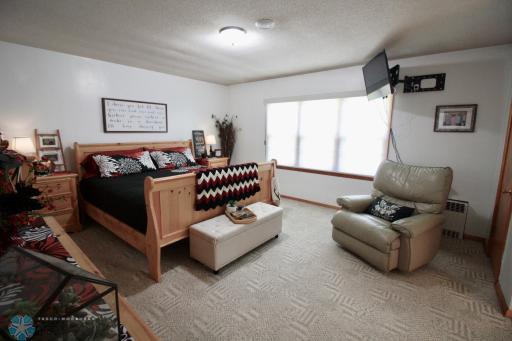 407 2nd Avenue SW, Hankinson, ND 58041
