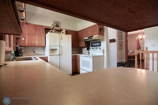 407 2nd Avenue SW, Hankinson, ND 58041
