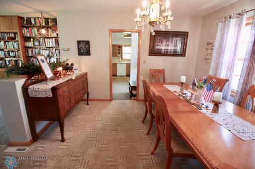 407 2nd Avenue SW, Hankinson, ND 58041