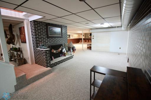 407 2nd Avenue SW, Hankinson, ND 58041
