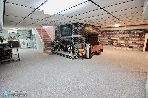407 2nd Avenue SW, Hankinson, ND 58041