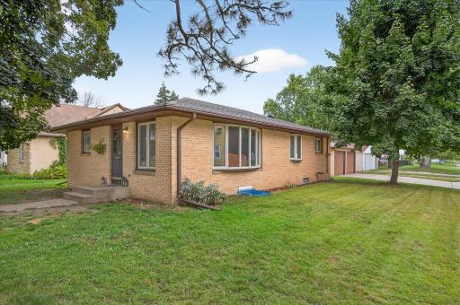 5300 Fairview Avenue N, Minneapolis, MN 55429
