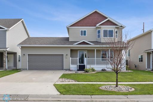 501 Foxtail Drive, West Fargo, ND 58078