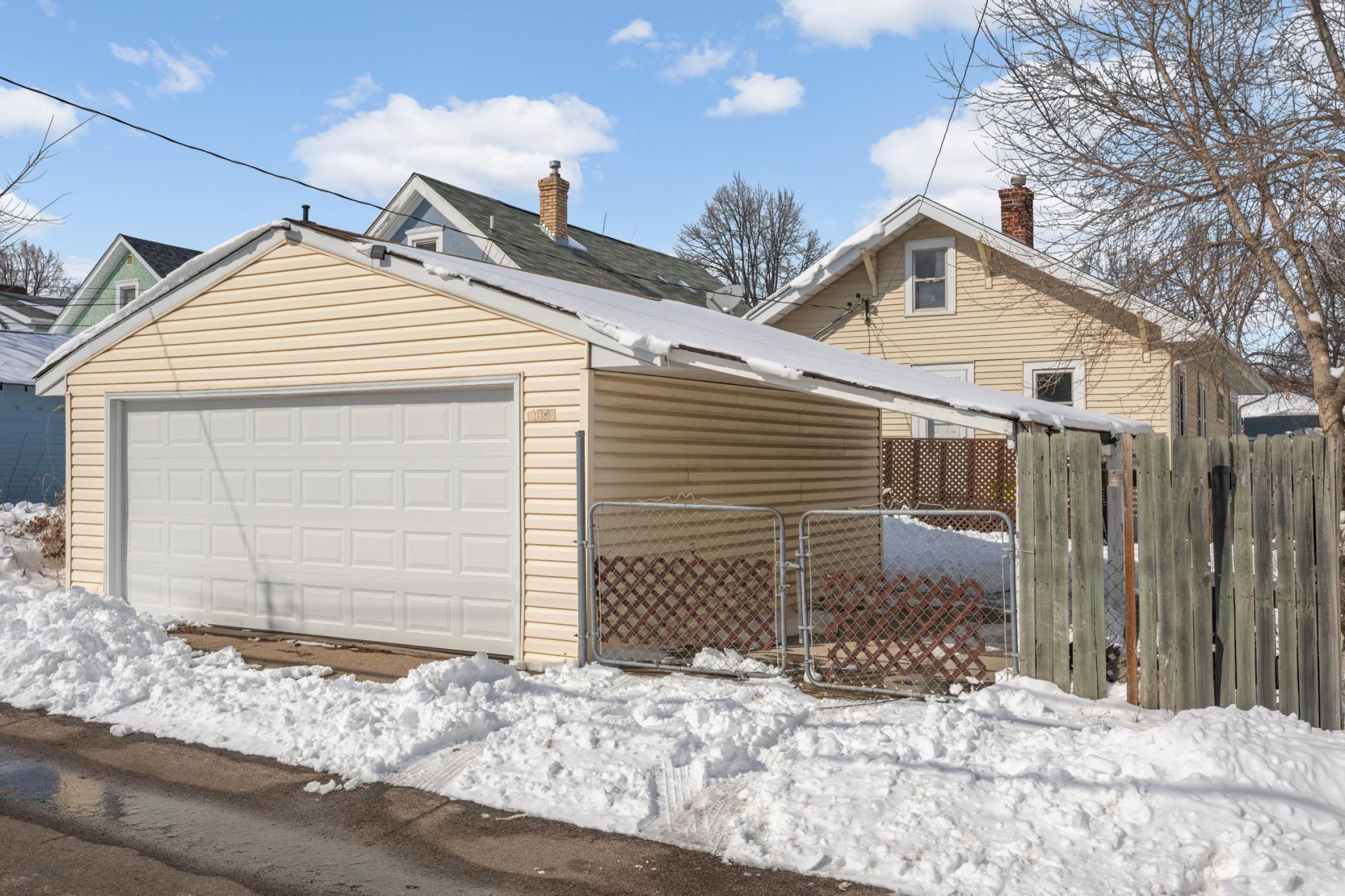 South-facing driveway means natural snow melt!