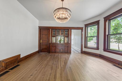 404 3rd Street NW, Faribault, MN 55021