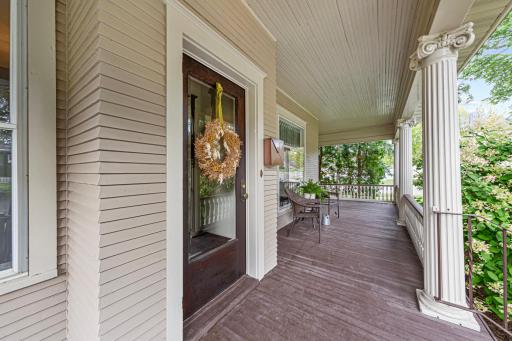 404 3rd Street NW, Faribault, MN 55021