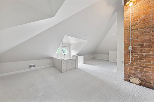 404 3rd Street NW, Faribault, MN 55021
