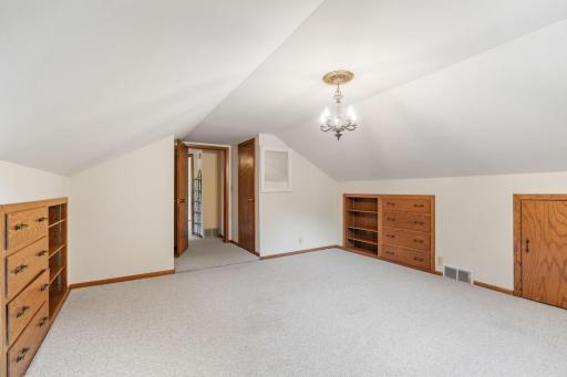 5475 Main Street W, Maple Plain, MN 55359