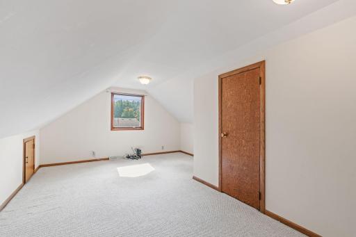 5475 Main Street W, Maple Plain, MN 55359