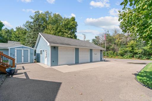 5475 Main Street W, Maple Plain, MN 55359