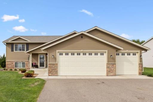 1013 3rd Street SW, Rice, MN 56367