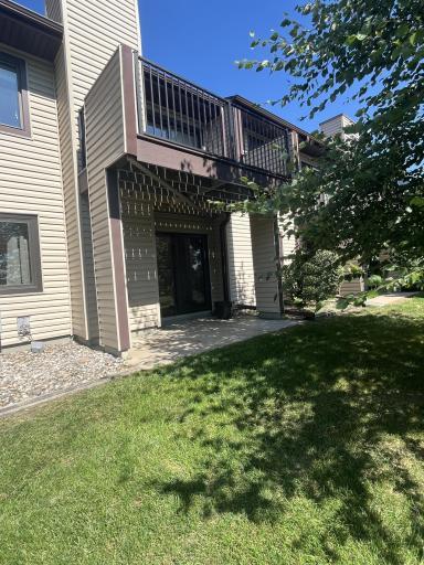 7290 Vista Court, Eden Prairie, MN 55346