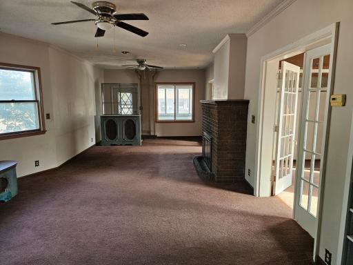 1079 W 5th Street, Winona, MN 55987
