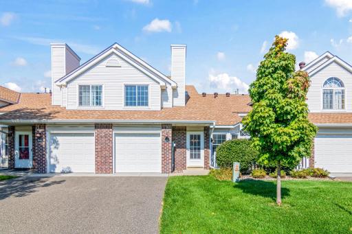 536 Old Steine Circle, Saint Paul, MN 55112