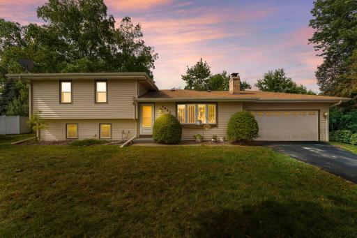 3847 Lodestone Circle, Eagan, MN 55122