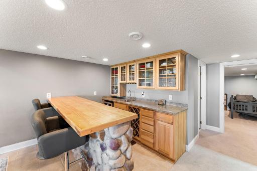 3413 Interlachen Drive NE, Ham Lake, MN 55304