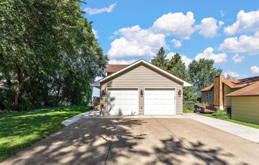 3413 Interlachen Drive NE, Ham Lake, MN 55304