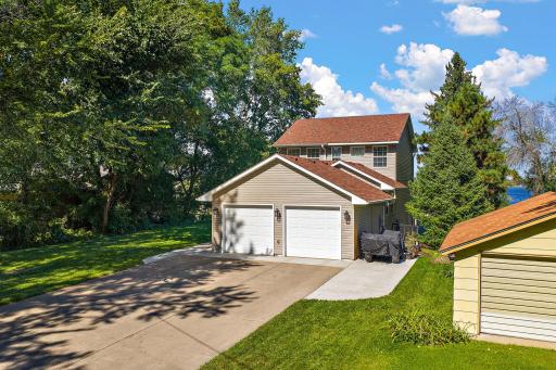 3413 Interlachen Drive NE, Ham Lake, MN 55304