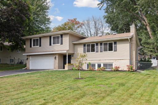 1873 Bielenberg Drive, Saint Paul, MN 55125