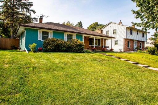 49 Battle Creek Place, Saint Paul, MN 55119