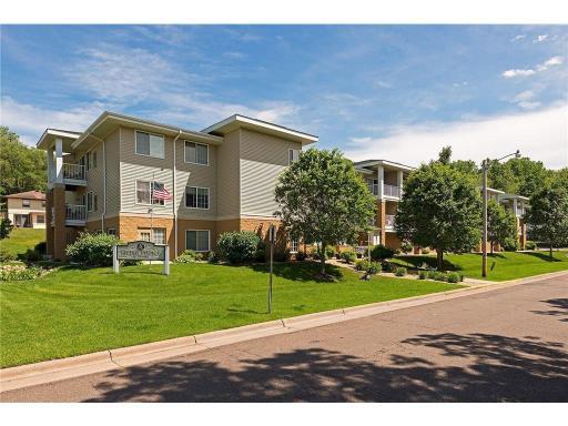 1600 Arundel Street, 204, Saint Paul, MN 55117