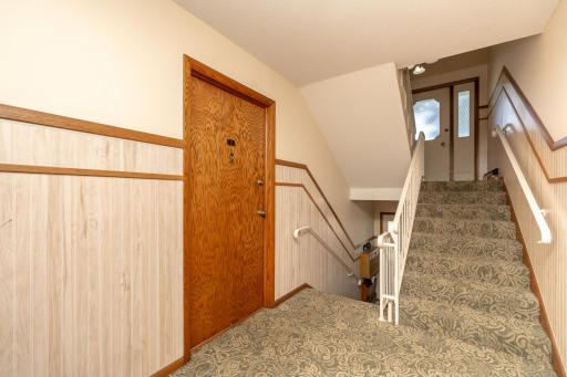 1055 Spencer Street S, Shakopee, MN 55379