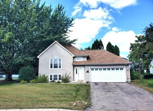 11048 Quebec Circle, Bloomington, MN 55438