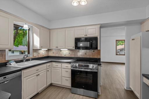 6310 Squire Drive NE, Minneapolis, MN 55432