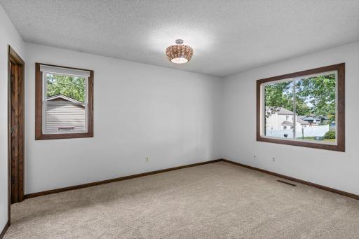 6310 Squire Drive NE, Minneapolis, MN 55432