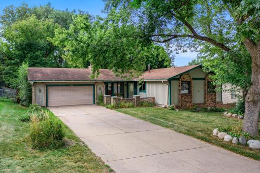 6310 Squire Drive NE, Minneapolis, MN 55432