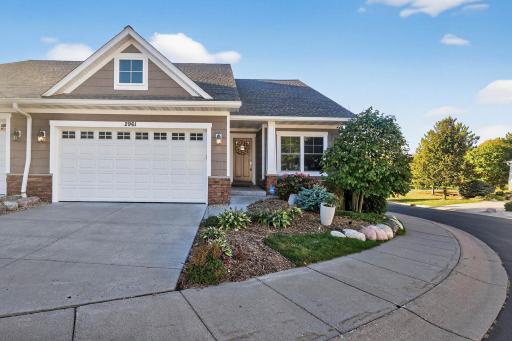 2961 Highwood Drive, Chanhassen, MN 55317