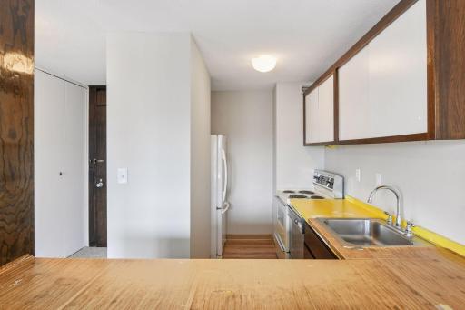 15 S 1st Street, A615, Minneapolis, MN 55401