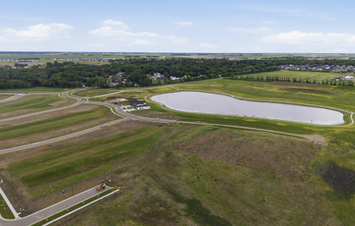 8215 Hebgen Drive, Horace, ND 58047